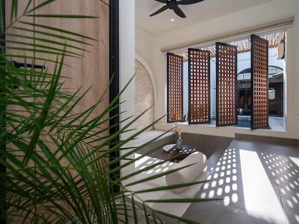 Amigo Villa Uluwatu (Bali)